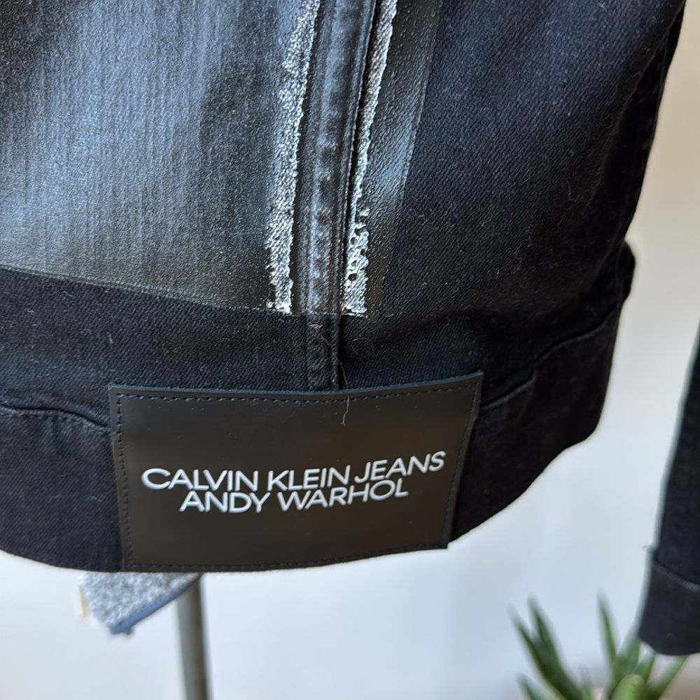 Calvin Klein Jeans - Picture 5 of 9